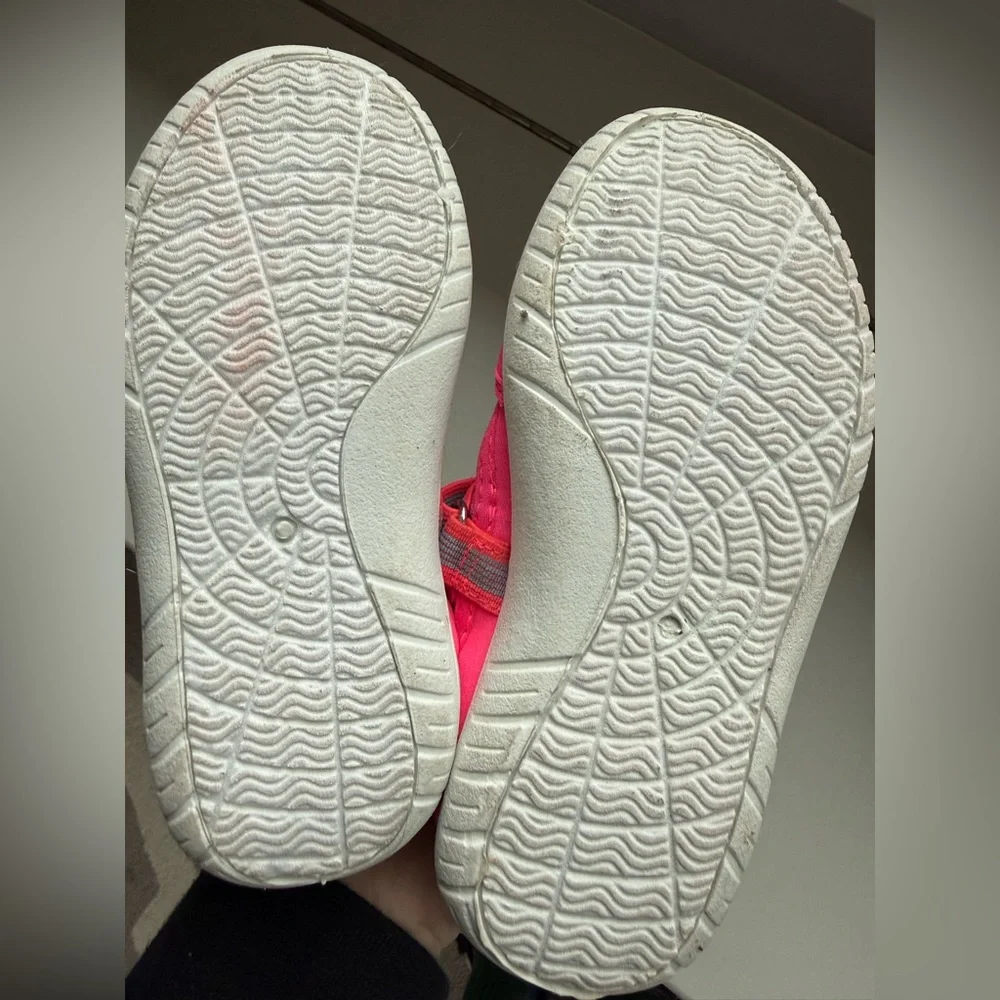 Vibrant Pink Toddler Water Shoes Size 11/12
